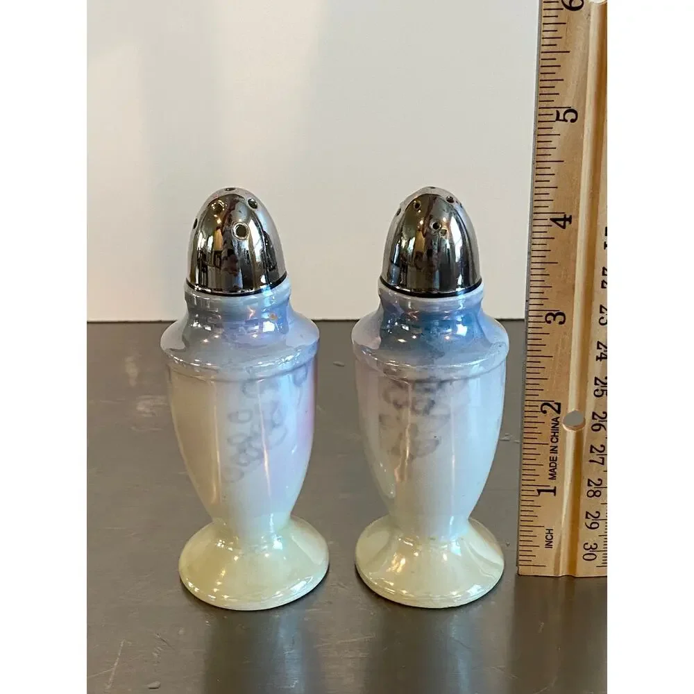 Vintage Goldcastle, Chikusa, Salt and pepper, made in Japan, pearlized